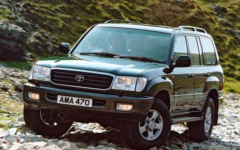 Land cruiser post img lc100 1