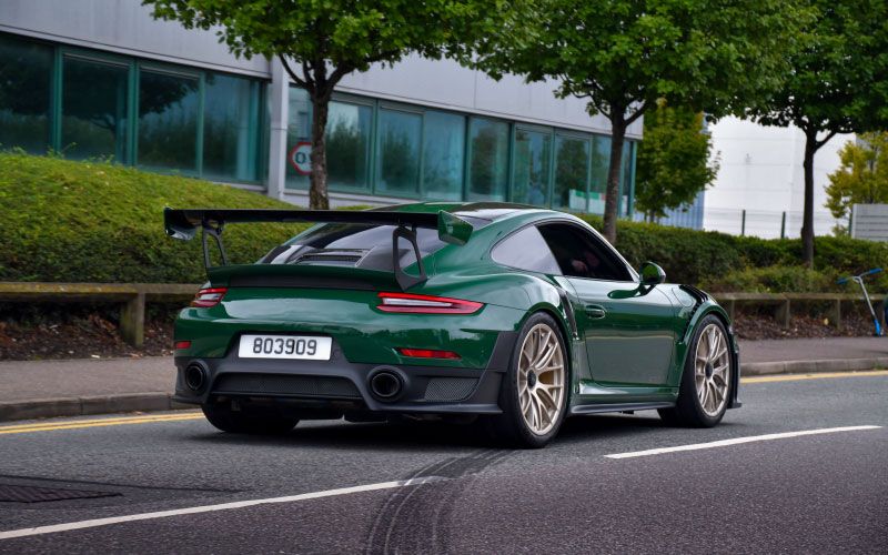 Porsche 911 post img 1
