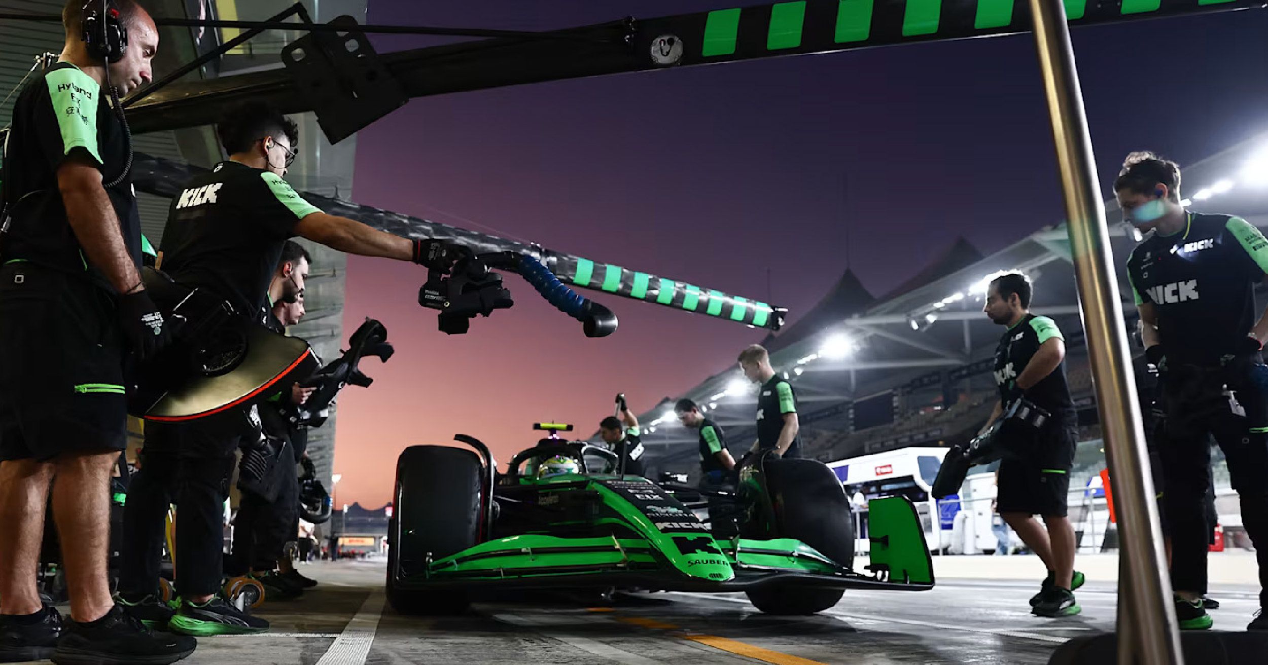 F1 post season img 03