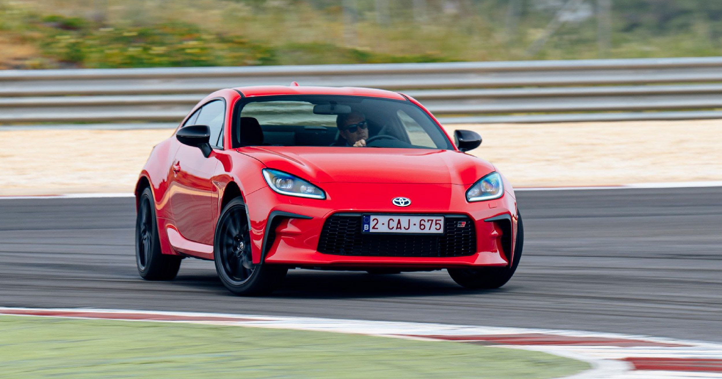 Cotm brz article2 img 03