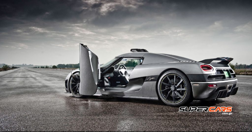 fast_car_koenigsegg_agera_feature_img